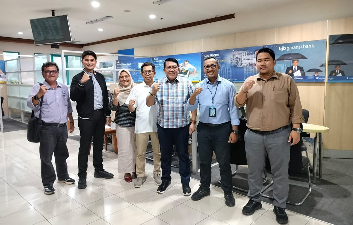 Audiensi ke Kantor Cabang BJB Kabupaten Bogor, Silaturahim dengan Pimpinan Cabang, diwakili oleh para Manager Pembiayaan UMKM dan lainnya.